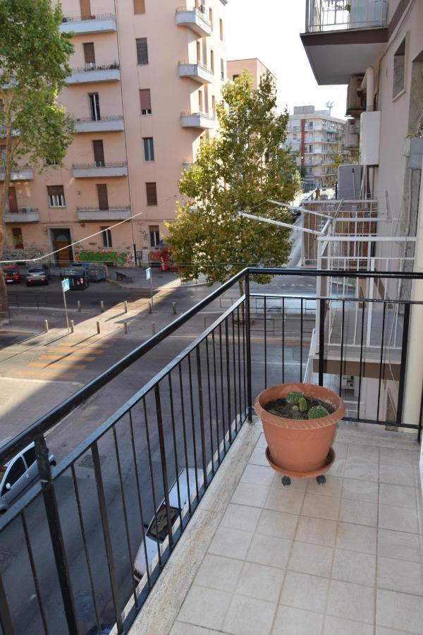 Dimora De Amicis 88 Apartment Бари Екстериор снимка