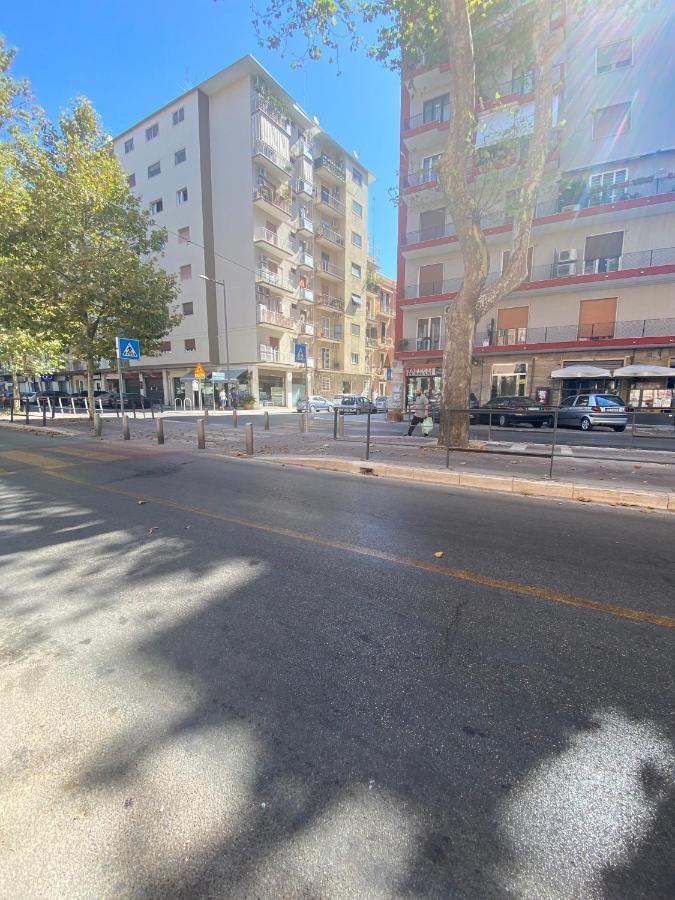 Dimora De Amicis 88 Apartment Бари Екстериор снимка